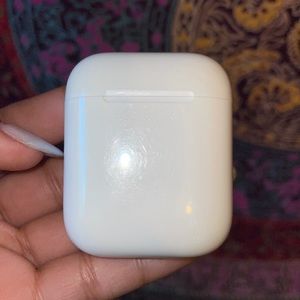 Apple AirPods 1 Charging Case